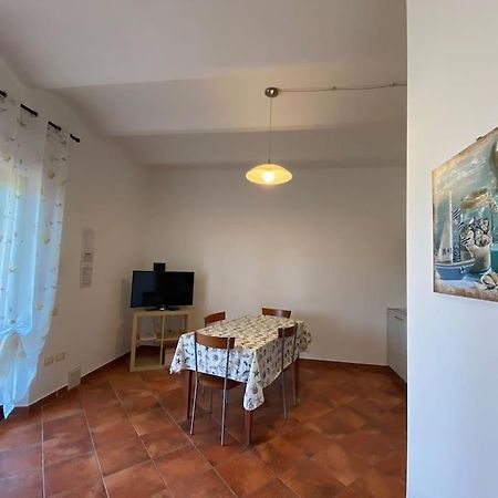 Deste - In Campagna 4 Posti Letto Con Giardino La Sdriscia エクステリア 写真